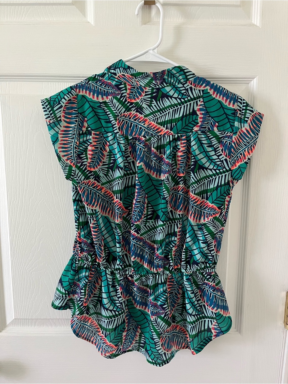 Liz Claiborne Teal Tropical Leaf Wrap Top - Picture 2 of 7